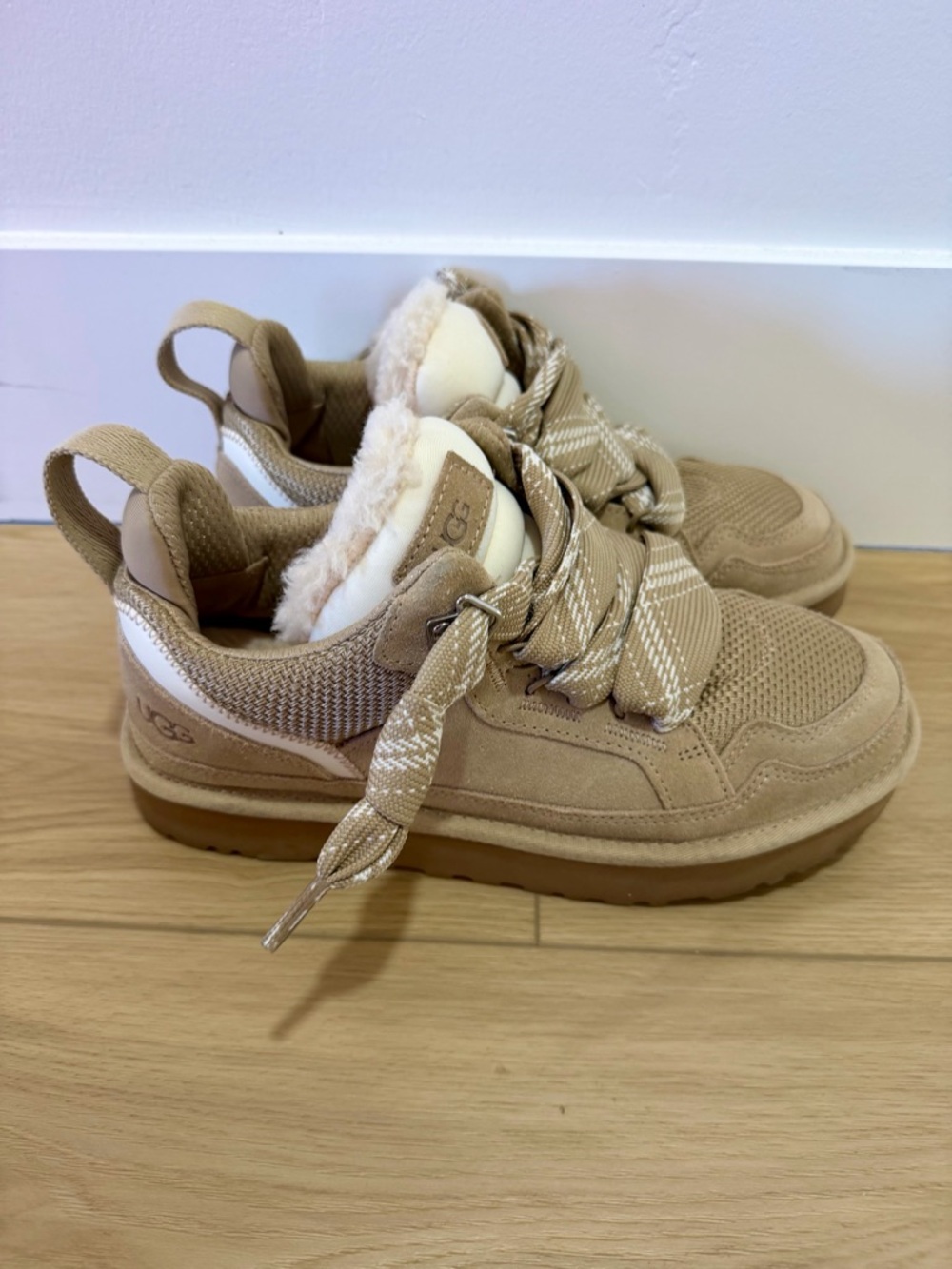 UGG Lowmel Sneakers in Sand- Women's Size 7.5